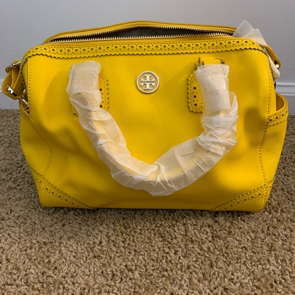 TORY BURCH HANDBAG YELLOW NWT